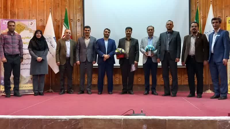 مراسم تکریم و معارفه ریاست مرکز آموزشی درمانی شهید بهشتی برگزار شد